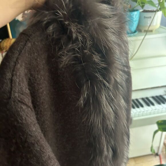 Hilary Radley Brown Trench Coat with Faux Fur Trim - Picture 10 of 16